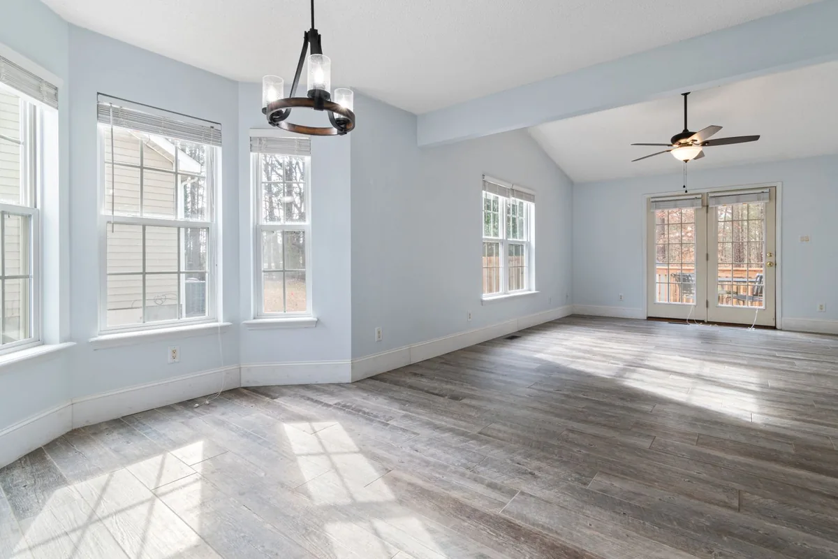 Clean, safe room after biohazard cleanup in Gresham Park, GA